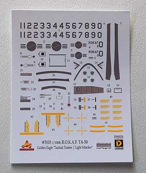 ACE�@1/100�@TA-50�@�̃f�J�[��