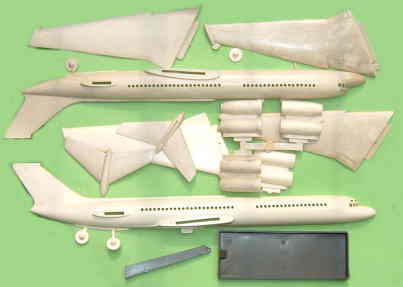 MCCNE�@1/100�@�L�b�g�̃p�[�c