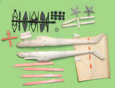 MCCNE�@1/100�@MI-10�L�b�g�̃p�[�c