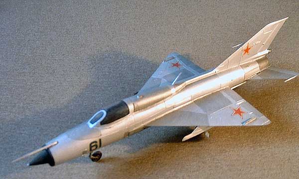 �^�~���̃~�j�W�F�b�g�V���[�Y�@�l���f-21�@