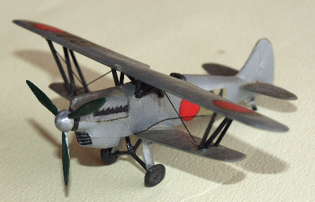 �x�l�b�@1/100�@95���퓬�@�̃v���X�`�b�N���f���L�b�g