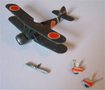 �x�l�b��1/100�X�P�[���̂X�U���͏㔚���@